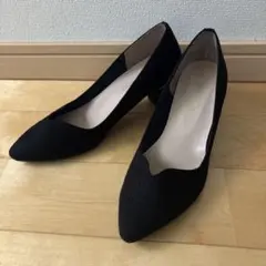 パンプス ブラック ラメのサムネイル