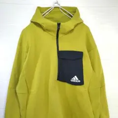 アディダス　パーカー　ハーフジップ　ポケット　パルスオリーブ