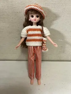 リカちゃん人形　ストライプのセーターとパンツ