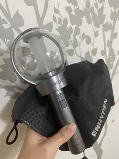 ENHYPEN ペンライト 収納袋付き　トレカ付けます　電池あり