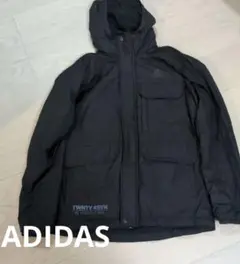 adidas TWNTY 4SVN ブラックジャケット
