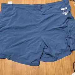 USA買付　Columbia PFG 青 ショートパンツ
