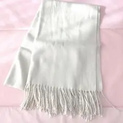 ホワイト　マフラー　ストール