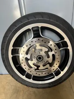 V-ROD vロッド ホイール タイヤ 120/70r19 ME880 ハーレ V-ROD vロッド ホイール タイヤ 120/70r19 ME880 ハーレ - メルカリ