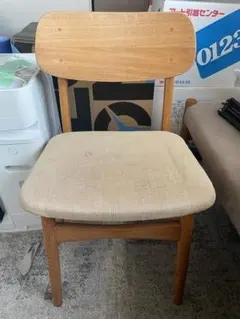 モモナチュラル チェア