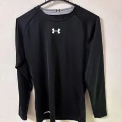 アンダーアーマー アンダーシャツ