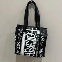 ロゴトートバッグ