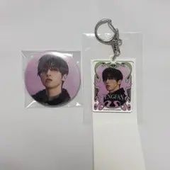 INI 許豊凡 POP-UP缶バッジ アクキー