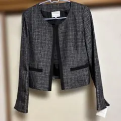 ノーカラージャケット　黒系