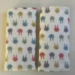 ウサギだらけ柄マルチ　ハンドメイドエルゴよだれカバー