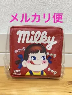 新品　ペコちゃんのお菓子シリーズ　パッケージのスクエアポーチ　ペコちゃん