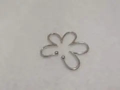 花型 シルバー イヤーカフ