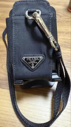 PRADA ブラックナイロン スマホショルダーバッグ