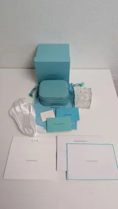 Tiffany ティファニー】廃盤 レア アクセサリーケース レザー - メルカリ