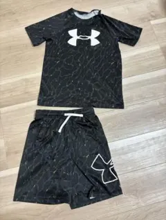 週末特別値下げ　アンダーアーマー　半袖　半ズボン　セットアップ　150 160