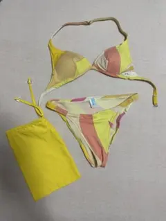EMILIO PUCCI ビキニ セパレート水着 34サイズ　訳ありのサムネイル