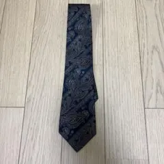 Pierre cardin ネクタイ　シルク100%