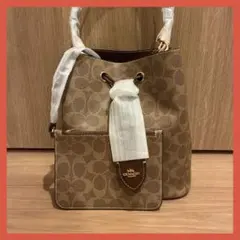 ローアン バケット バッグ・シグネチャー キャンバス　CBH07