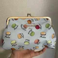 ラデュレ　ポーチ