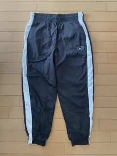 Item thumbnail for item 9d5d6414-0cab-4bbe-851e-e1e6f530a627