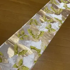 和風テーブルランナー　　123蝶の刺繍