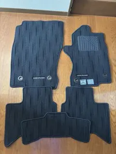 ポルシェ純正】ポルシェ E3K30 カイエン カーボン フロアマット セット 