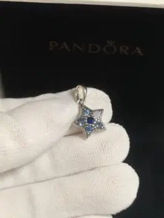 Pandora 星形チャーム 青色ストーン