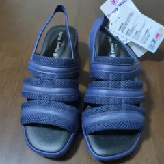 Pansy Walk ネイビー　サンダルLのサムネイル