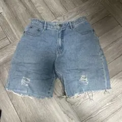 ライトブルーダメージデニムハーフパンツ