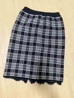 アプワイザーリッシェ　レースとチェック柄スカート　リバーシブル