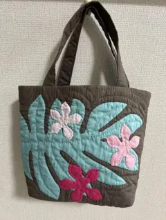 ハワイアンキルト　小さめトートバッグ　ハンドメイド
