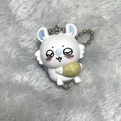 ちいかわ つまんでつなげてますこっと　モモンガ　ガチャガチャ