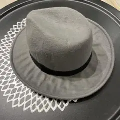 グレー ウールフェルトハット リボン付き