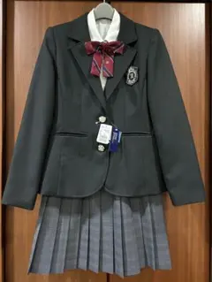 ガールズスーツ サイズ150