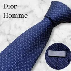 【未使用に近い】ディオールオム　ネイビー　ネクタイ　ロゴ