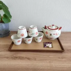 三洋陶器　花柄急須と湯呑みセット