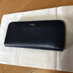 FURLA 長財布
