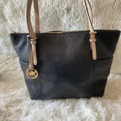 Michael Kors ブラックレザー トートバッグ