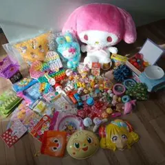 大量☆SANRIOぬいぐるみ、雑貨、 おもちゃセット☆