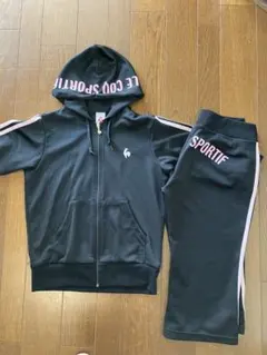 ルコックスポルティフ　ランニングウェア　上下セット　七分袖パーカーとハーフパンツ