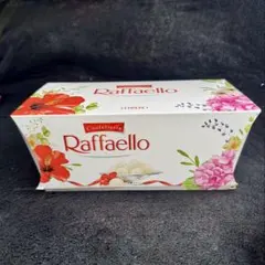 30粒 Ferrero Raffaello フェレロ ココナッツのサムネイル