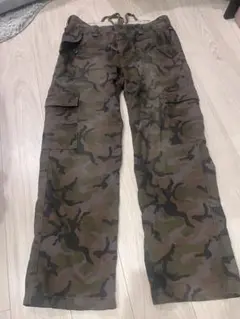 迷彩 バギーパンツ