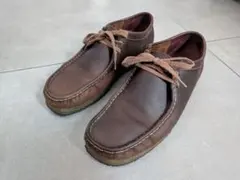 Clarksオリジナルブラウンワラビ　クレープソール　EU42