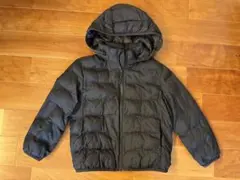美品！UNIQLOライトウォームパデットパーカ110