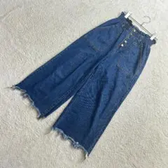 Item thumbnail for item 0fe7143b-5748-4d25-b56c-bd7c9f7f43e1