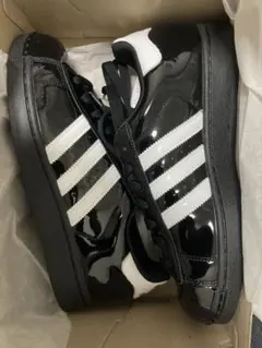 adidas ブラック/ホワイト スニーカー　SUPERSTAR Ⅱ W26.5
