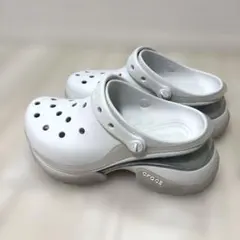 crocs スーパー ベイ クロッグ Summer White 23cm - メルカリ