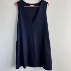 紺色ジャンバースカート