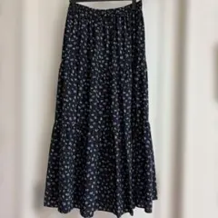 ティアードスカート 黒地 カラフルヒョウ柄