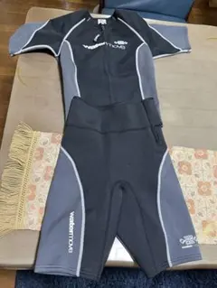 夏前に値下げ】モンベル ネオプレントップ&ショーツウエットスーツ